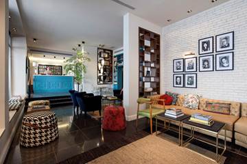 ОТЕЛЬ Center Chic Hotel